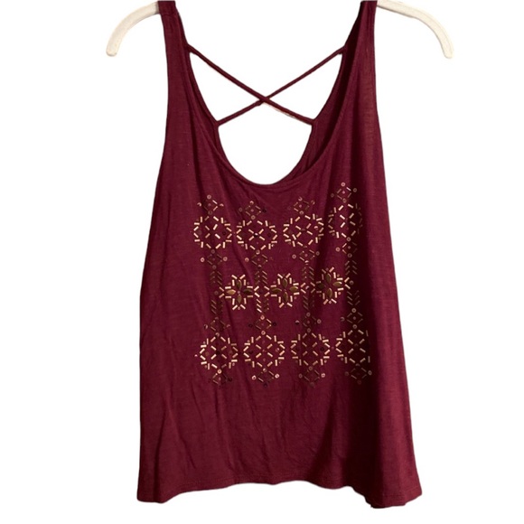 Maroon Tank Top Aeropostale Cape Juby Collection Gold Detail Women’s Medium Fit! - Picture 1 of 4